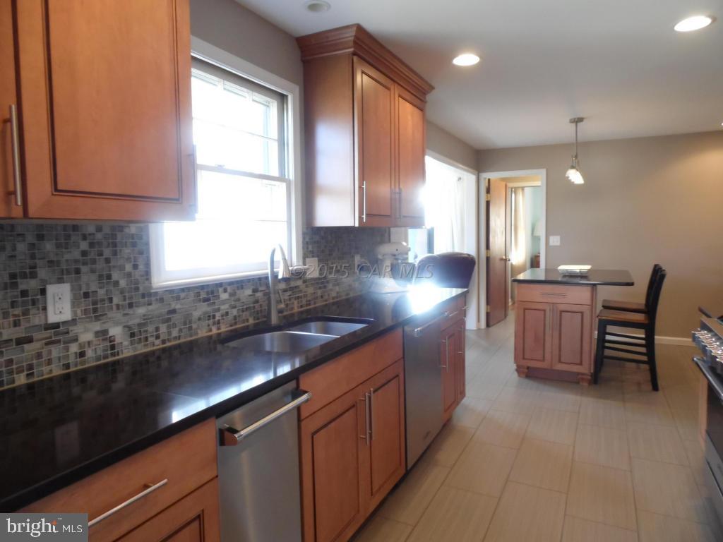 3395 Williams Point Road Marion Station, MD 21838 - Photo 10 of 51 Gallery Image 10