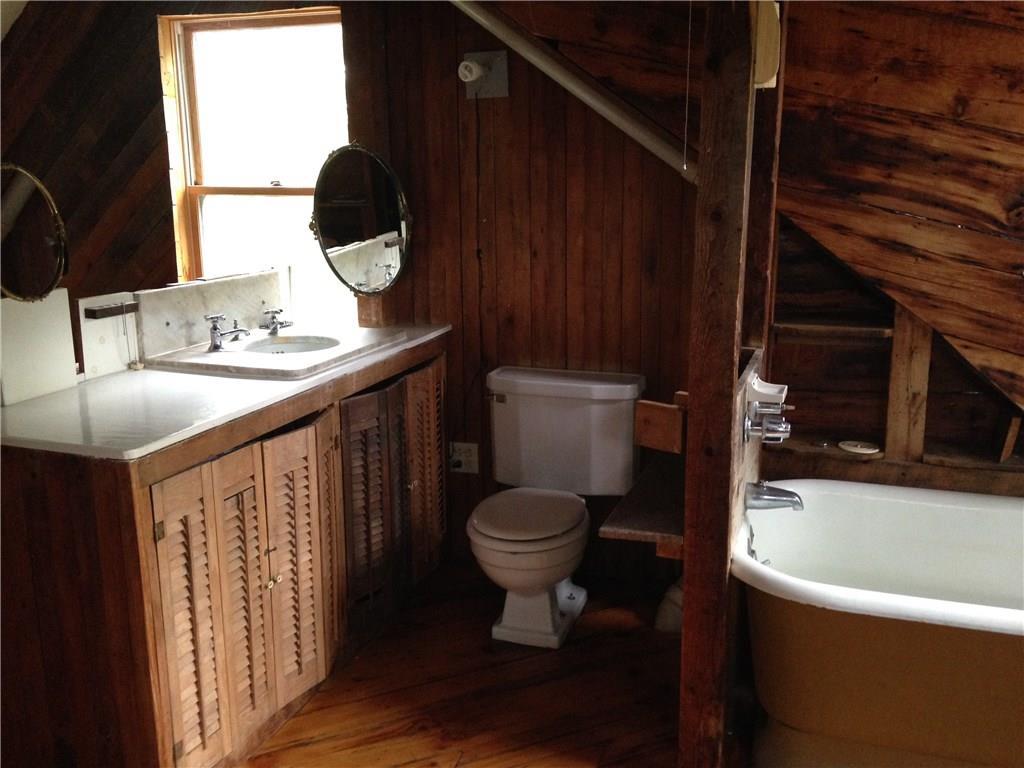 28 Port Clyde Road St. George, ME 04860 - Photo 10 of 18 Bathroom is on the second floor...