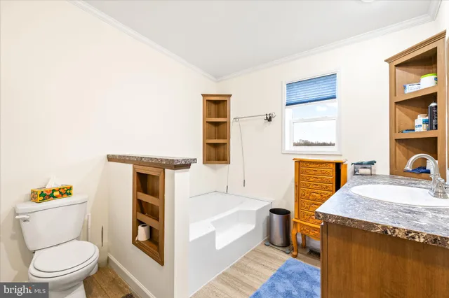 $765,000 | 679 Oak Hill School Road, Townsend, DE 19734