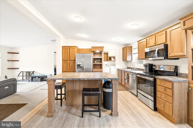 $765,000 | 679 Oak Hill School Road, Townsend, DE 19734