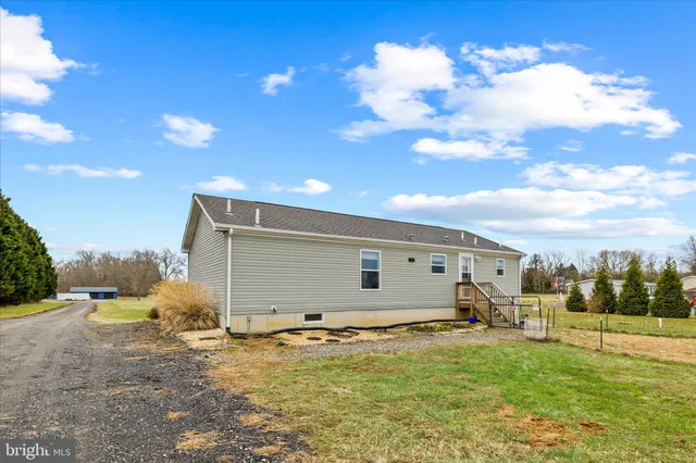 $765,000 | 679 Oak Hill School Road, Townsend, DE 19734