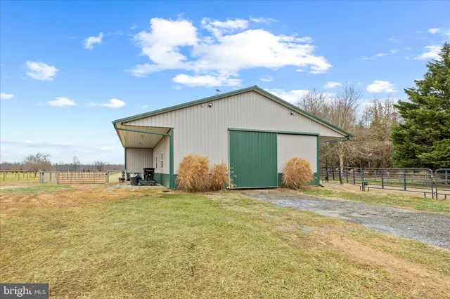 $765,000 | 679 Oak Hill School Road, Townsend, DE 19734