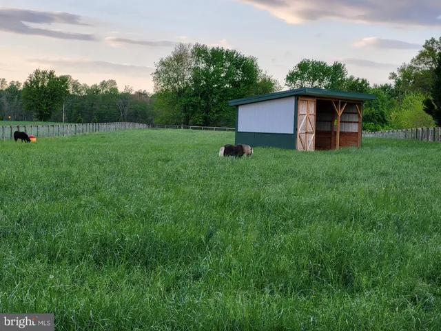 $765,000 | 679 Oak Hill School Road, Townsend, DE 19734