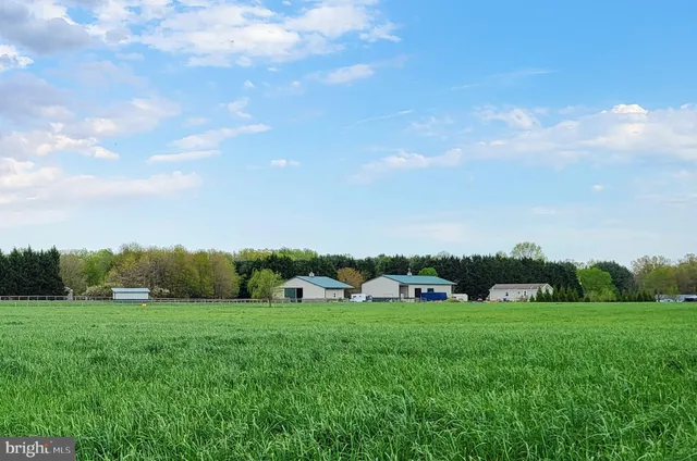 $765,000 | 679 Oak Hill School Road, Townsend, DE 19734