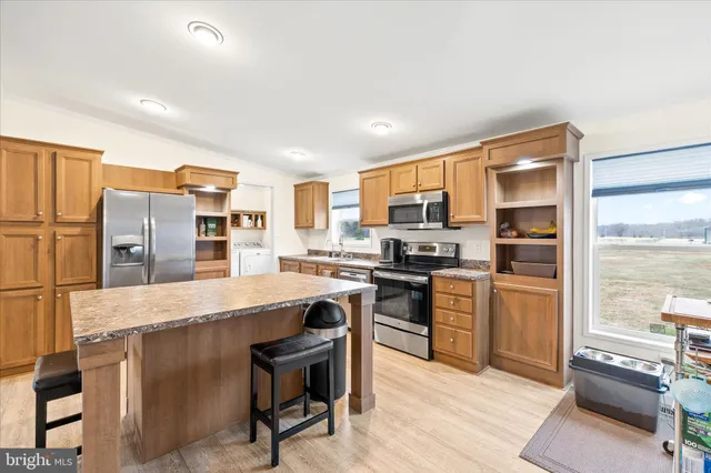 $765,000 | 679 Oak Hill School Road, Townsend, DE 19734