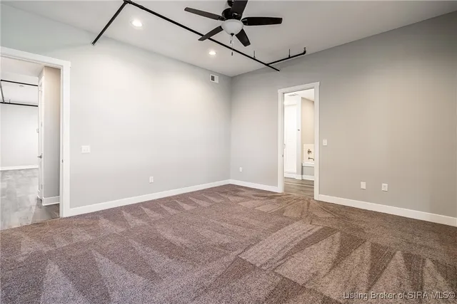 $275,000 | 218 Mulberry Street, Jeffersonville, IN 47130