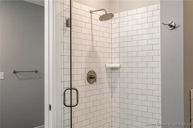 $275,000 | 218 Mulberry Street, Jeffersonville, IN 47130