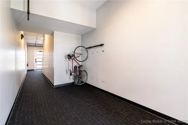 $275,000 | 218 Mulberry Street, Jeffersonville, IN 47130