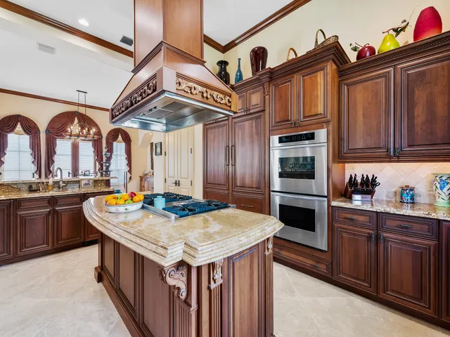 $5,900,000 | 8800 Northwest 68th Court, Parkland, FL 33067