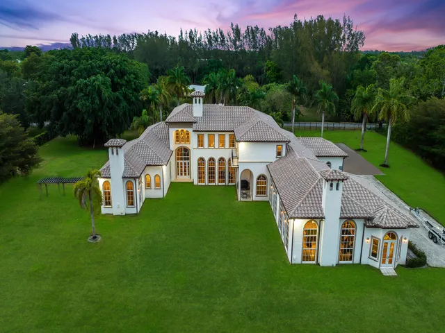 $5,900,000 | 8800 Northwest 68th Court, Parkland, FL 33067