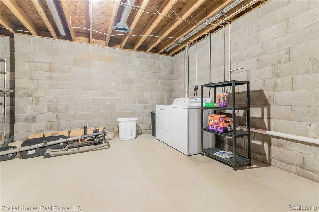 12910 Onondaga Road Onondaga, MI 49264 - Photo 21 of 31 017-photo-laundry-room-6524837.jpg
