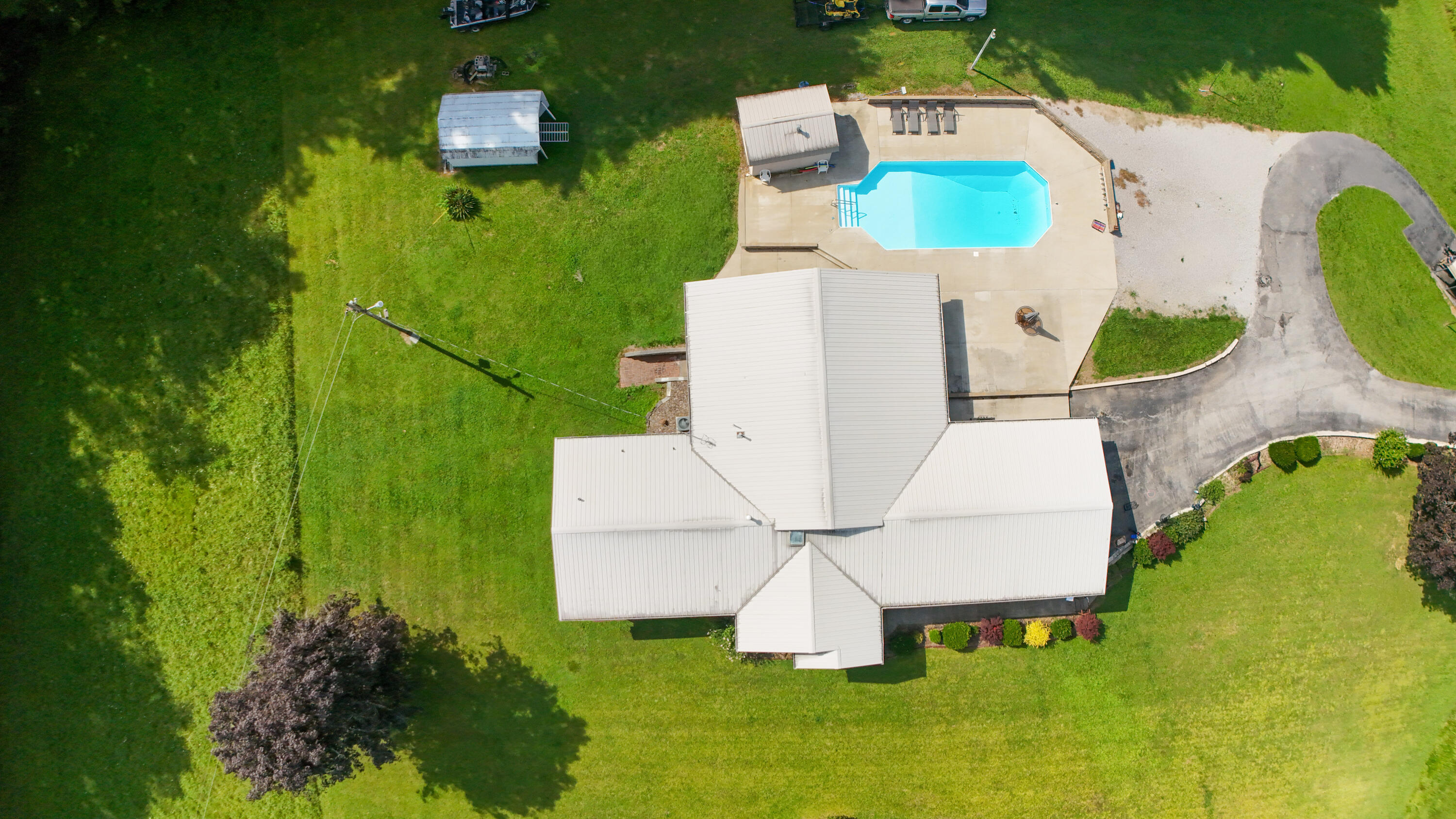 455 Mosley Br Road Woodbine, KY 40771 - Photo 17 of 51 LightroomRealEstateEdits-12