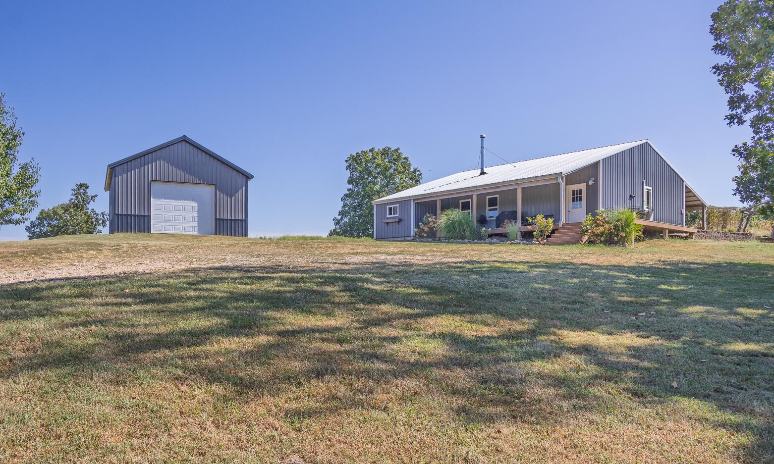 7 Route Ava, MO 65608 - Photo 30 of 111 House Three & Garage