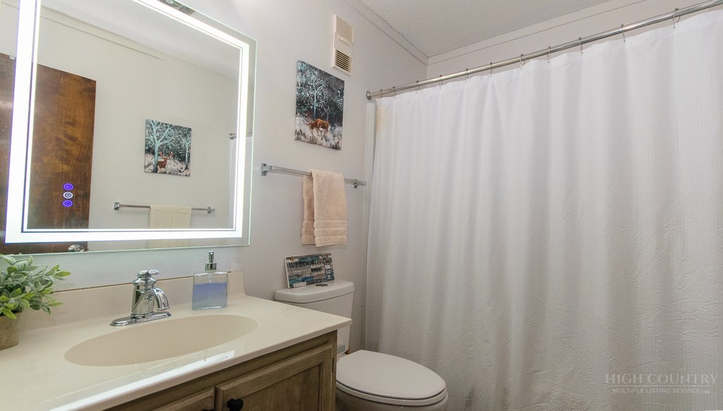 301 Pinnacle Inn Road, Unit 2204 Beech Mountain, NC 28604 - Photo 29 of 46 Gallery Image 29