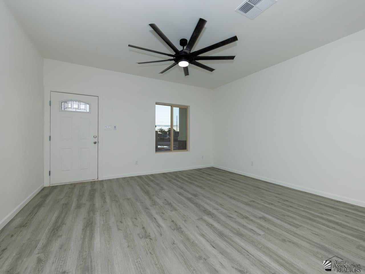 10352 North Frontage Road Yuma, AZ 85365 - Photo 6 of 29 Gallery Image 6