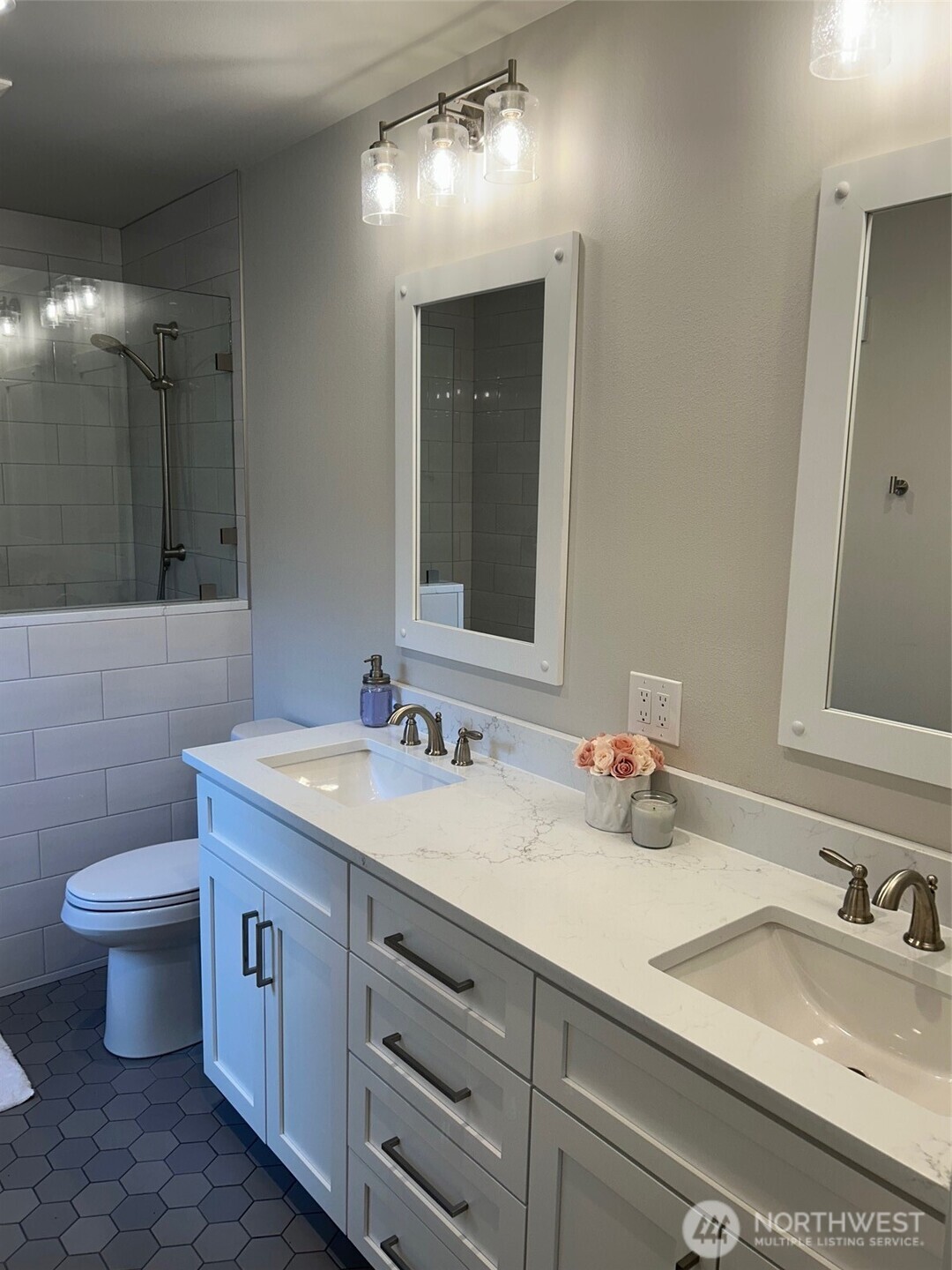 3016 Memory Lane Leavenworth, WA 98826 - Photo 13 of 19 a bathroom with a toilet sink and mirror