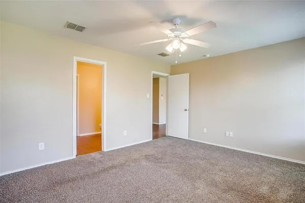 $1,800 | 1108 West Cottonwood Drive, Crowley, TX 76036