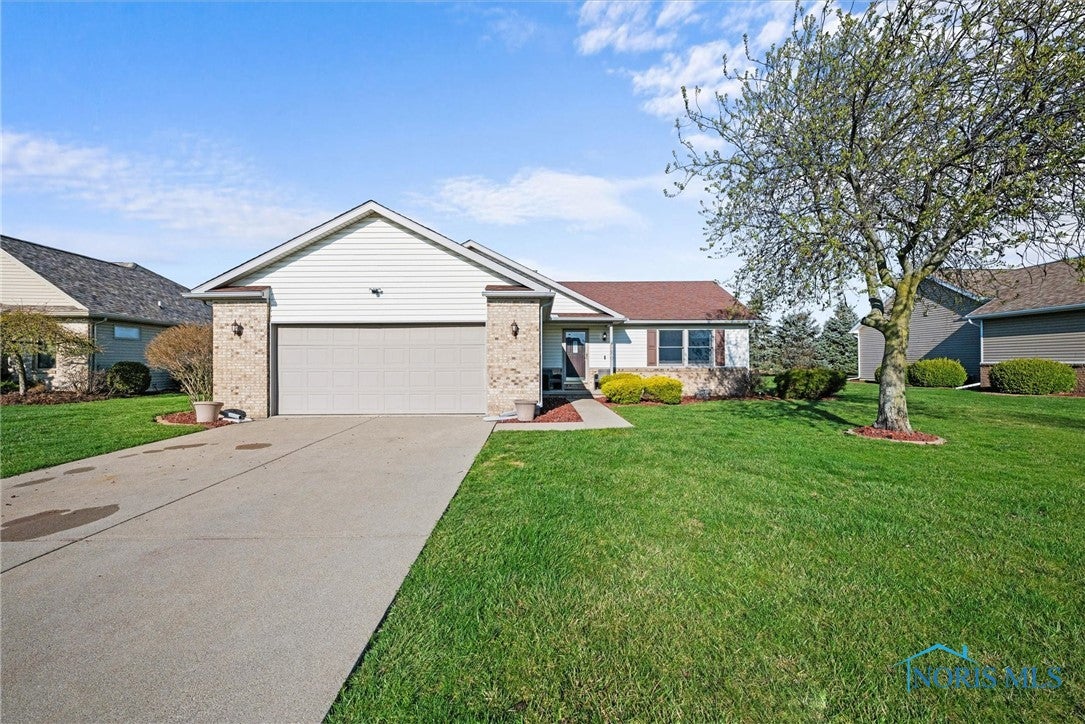 950 Reynolds Circle Oregon, OH 43616 - Photo 2 of 30 Gallery Image 2
