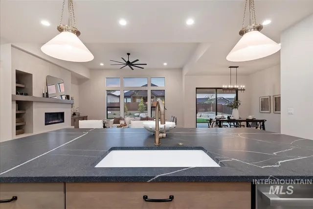 $1,069,900 | 9989 West Bouvardia Street, Star, ID 83669