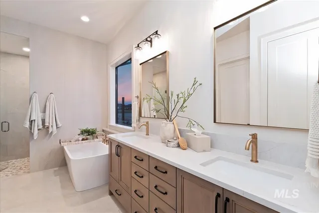 $1,069,900 | 9989 West Bouvardia Street, Star, ID 83669