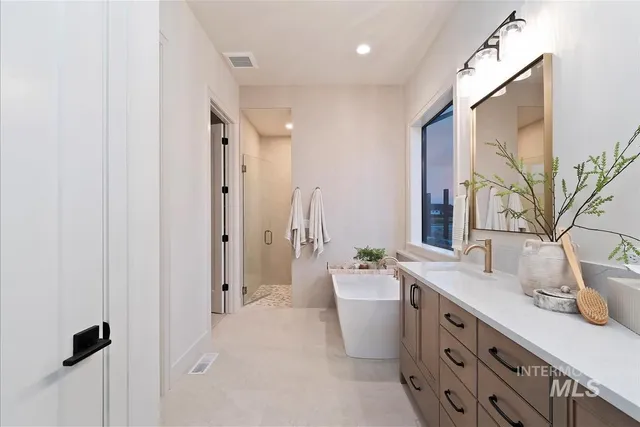 $1,069,900 | 9989 West Bouvardia Street, Star, ID 83669