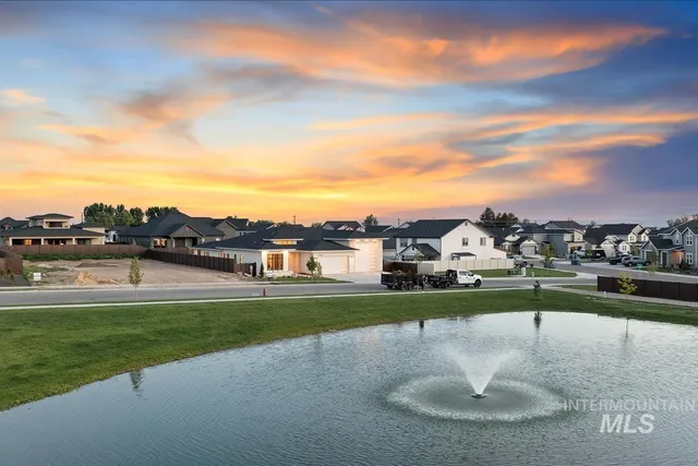 $1,069,900 | 9989 West Bouvardia Street, Star, ID 83669