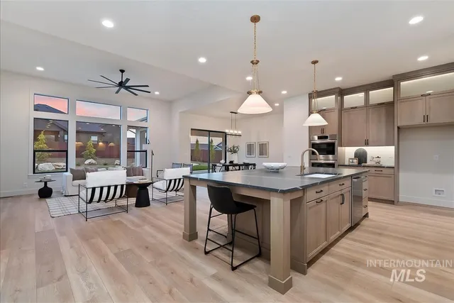 $1,069,900 | 9989 West Bouvardia Street, Star, ID 83669