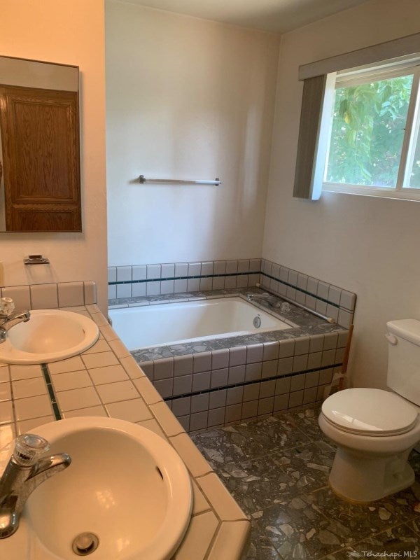 513 Carroll Way Tehachapi, CA 93561 - Photo 38 of 47 Gallery Image 38