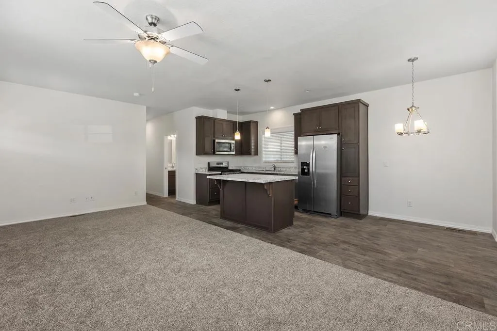 1638 Calavo Road, Unit 43 Fallbrook, CA 92028 - Photo 11 of 29 Kitchen