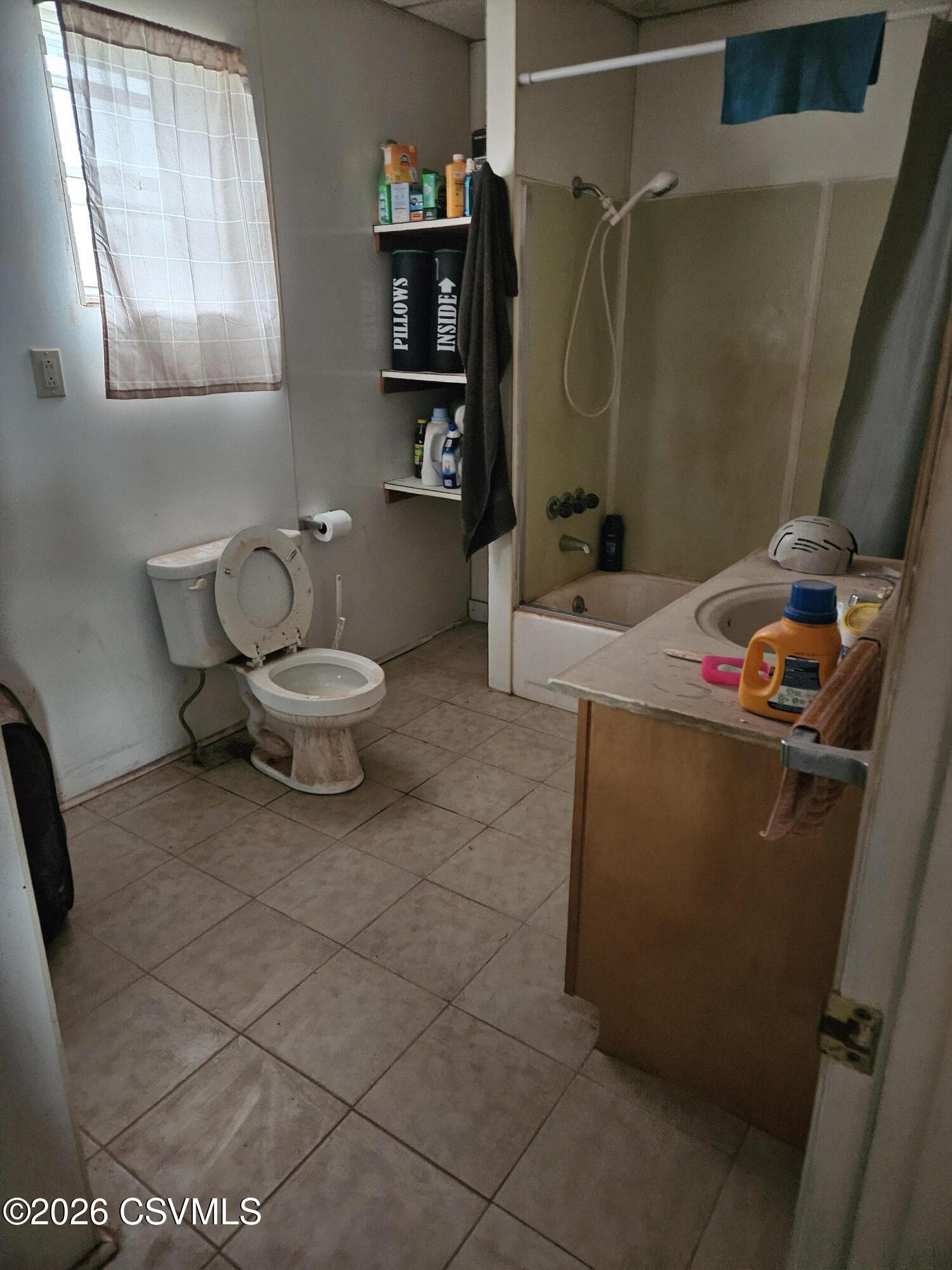 229 South Front Street Milton, PA 17847 - Photo 8 of 10
