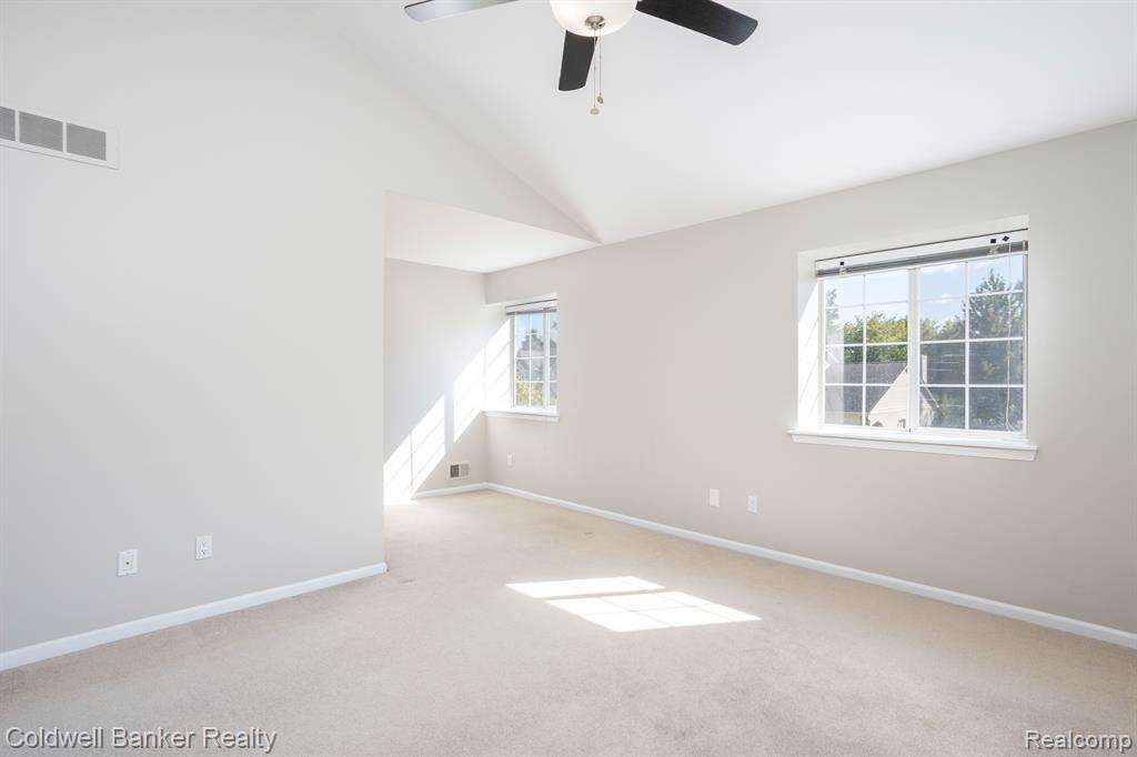 24261 Scarlet Court Novi, MI 48374 - Photo 28 of 44