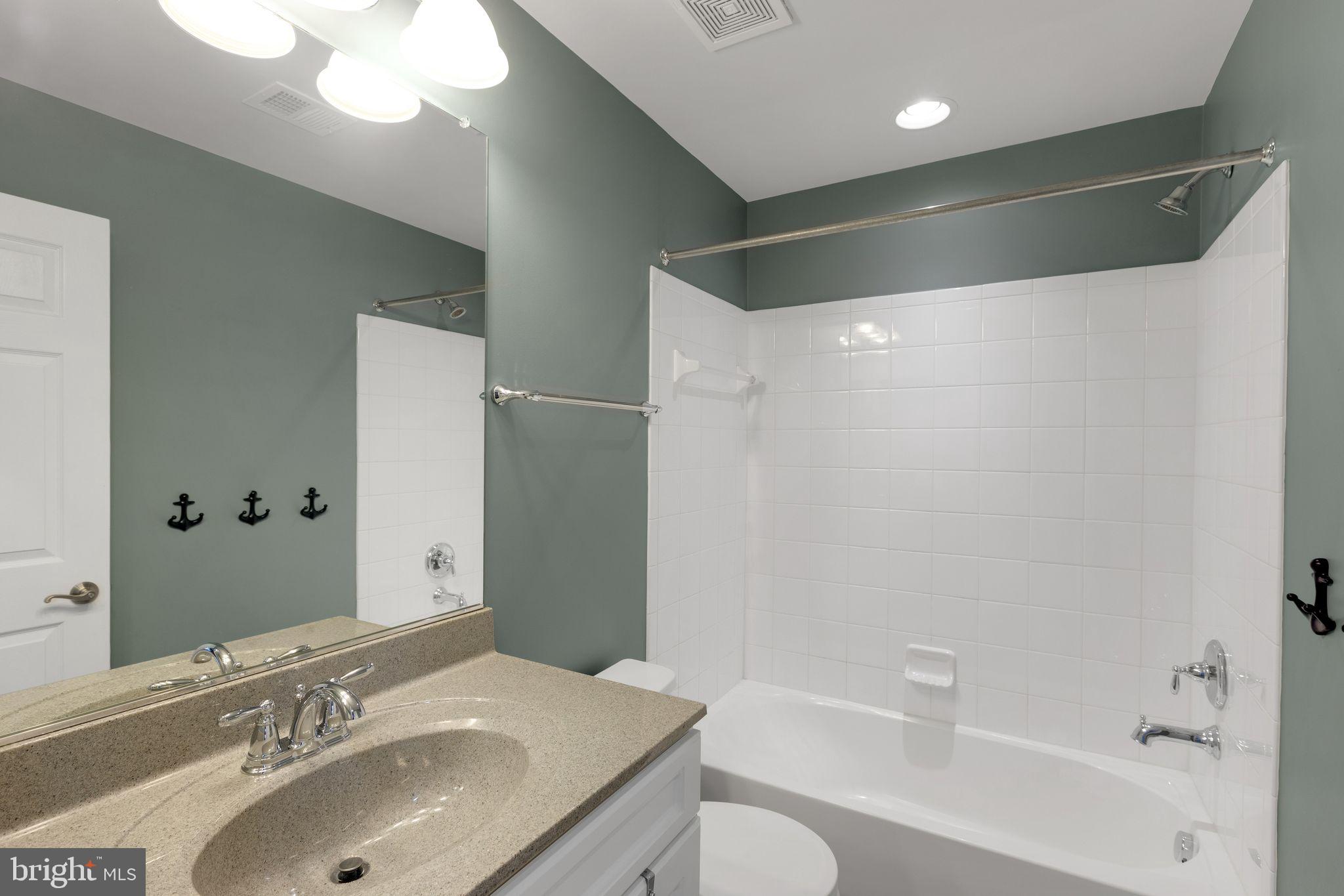 15713 Murphys Tin Street Silver Spring, MD 20906 - Photo 30 of 57 8x5 - Hall Bath Granite "Azul Plantino"