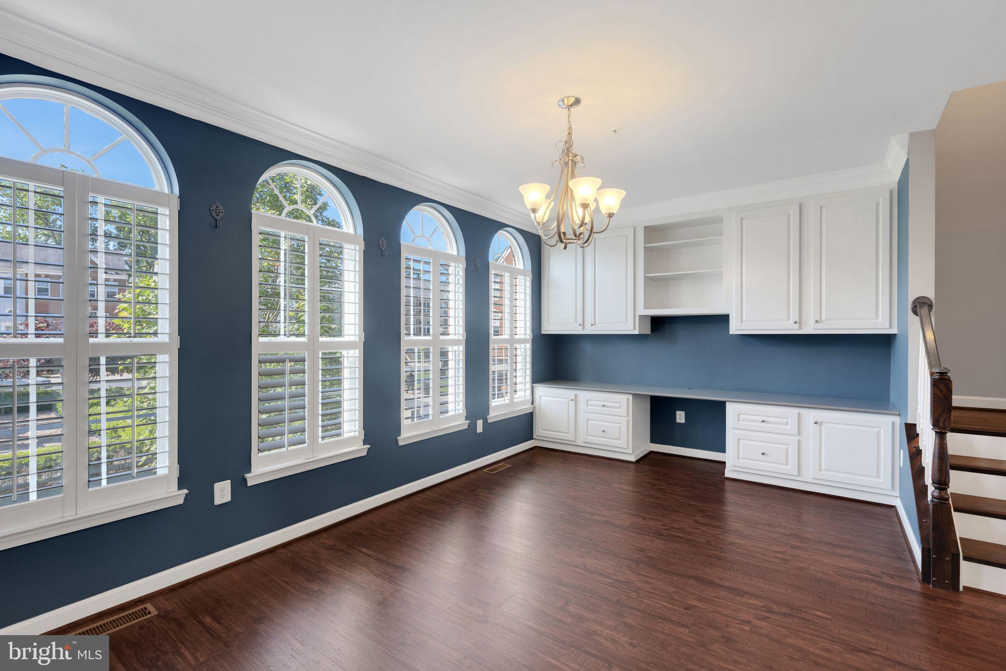 15713 Murphys Tin Street Silver Spring, MD 20906 - Photo 3 of 57 19x10 - Dining Area Custom Shelves