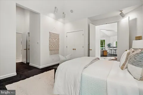 $2,500,000 | 9100 Aldershot Drive, Bethesda, MD 20817