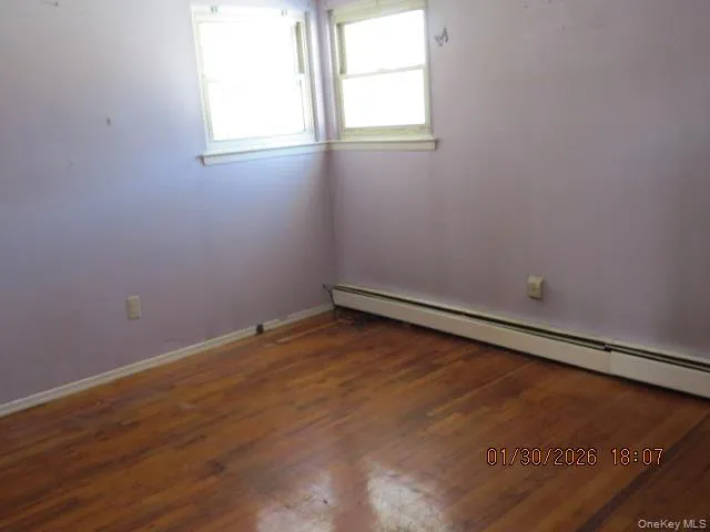 $449,900 | 334 Robbins Street, Lindenhurst, NY 11757