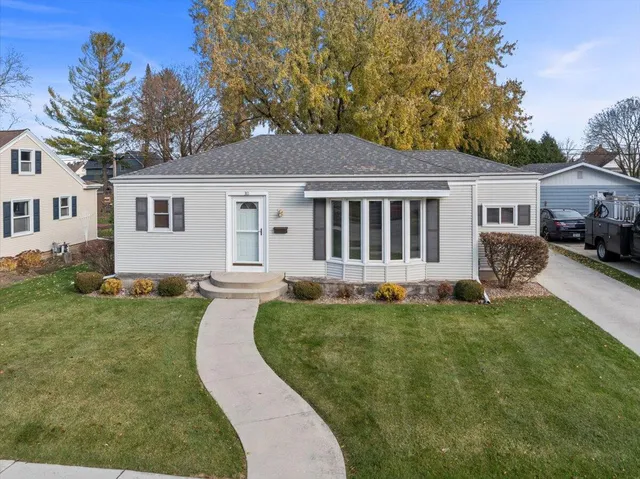 $229,900 | 311 Park Street, Plymouth, WI 53073