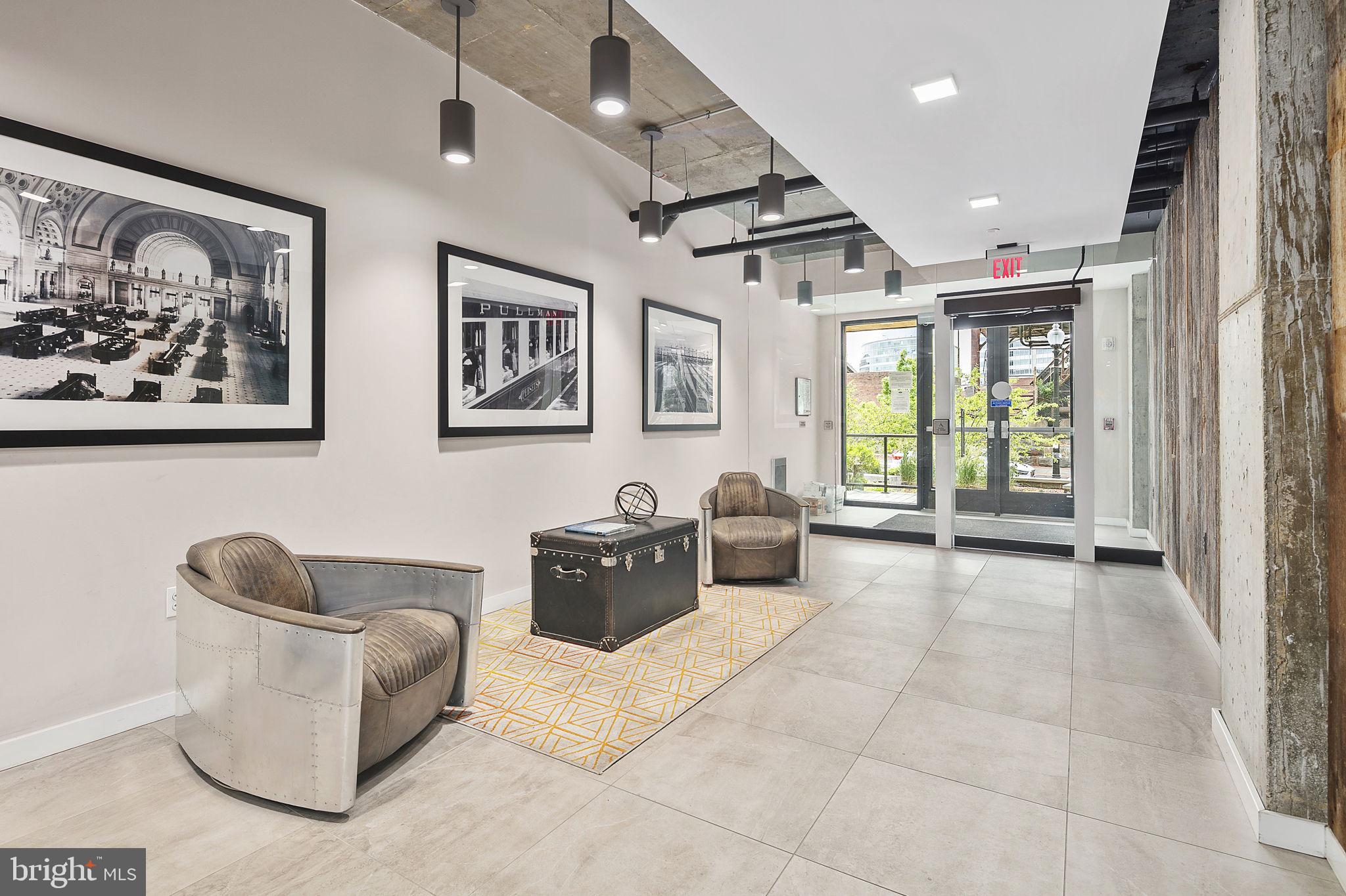 911 2nd Street Northeast, Unit 306 Washington, DC 20002 - Photo 3 of 34 Gallery Image 3