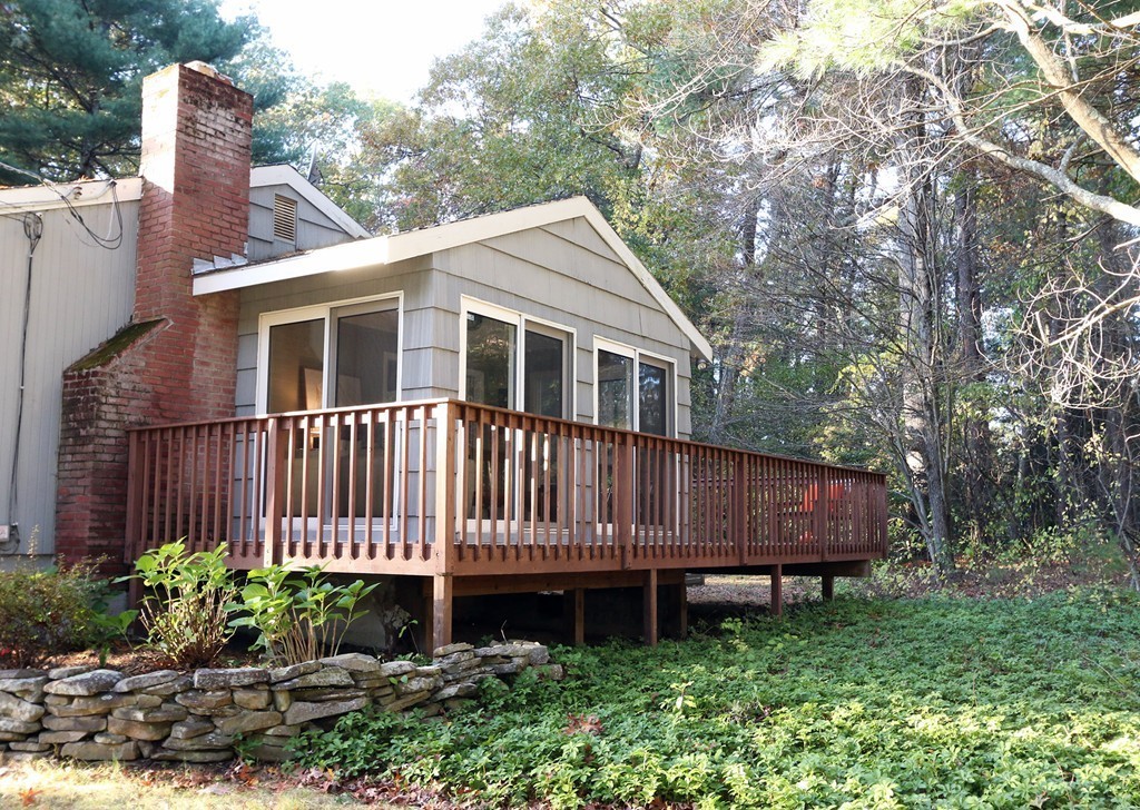 26 Willow Road Sudbury, MA 01776 - Photo 16 of 19 Gallery Image 16