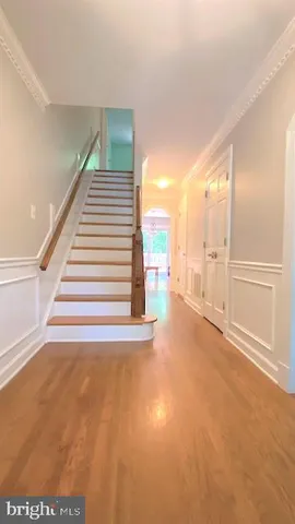 a view of deck and deck