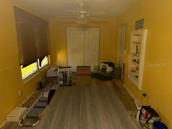 $2,000 | 2380 World Pkwy Boulevard, Unit 42, Clearwater, FL 33763