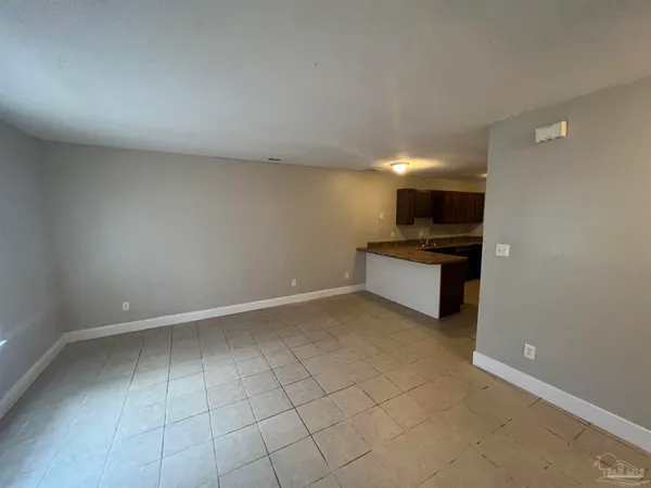 $1,025 | 6394 West Fairfield Drive, Unit B, Pensacola, FL 32506