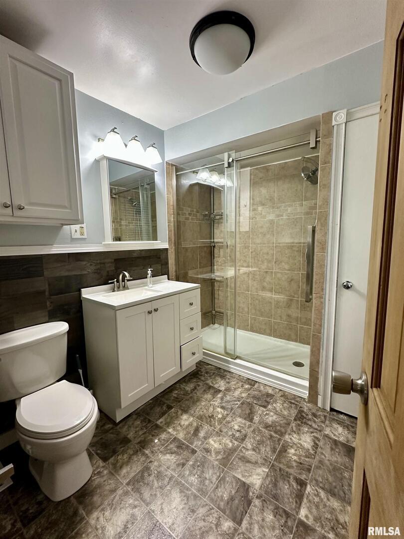 626 Argyle Court Clinton, IA 52732 - Photo 14 of 18