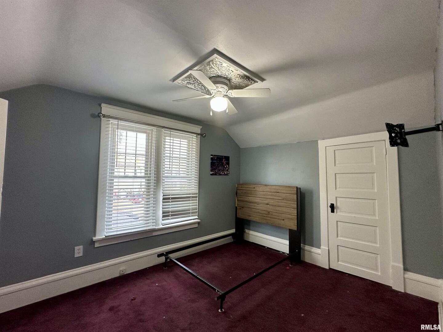 626 Argyle Court Clinton, IA 52732 - Photo 15 of 18