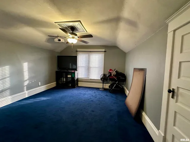 $150,000 | 626 Argyle Court, Clinton, IA 52732