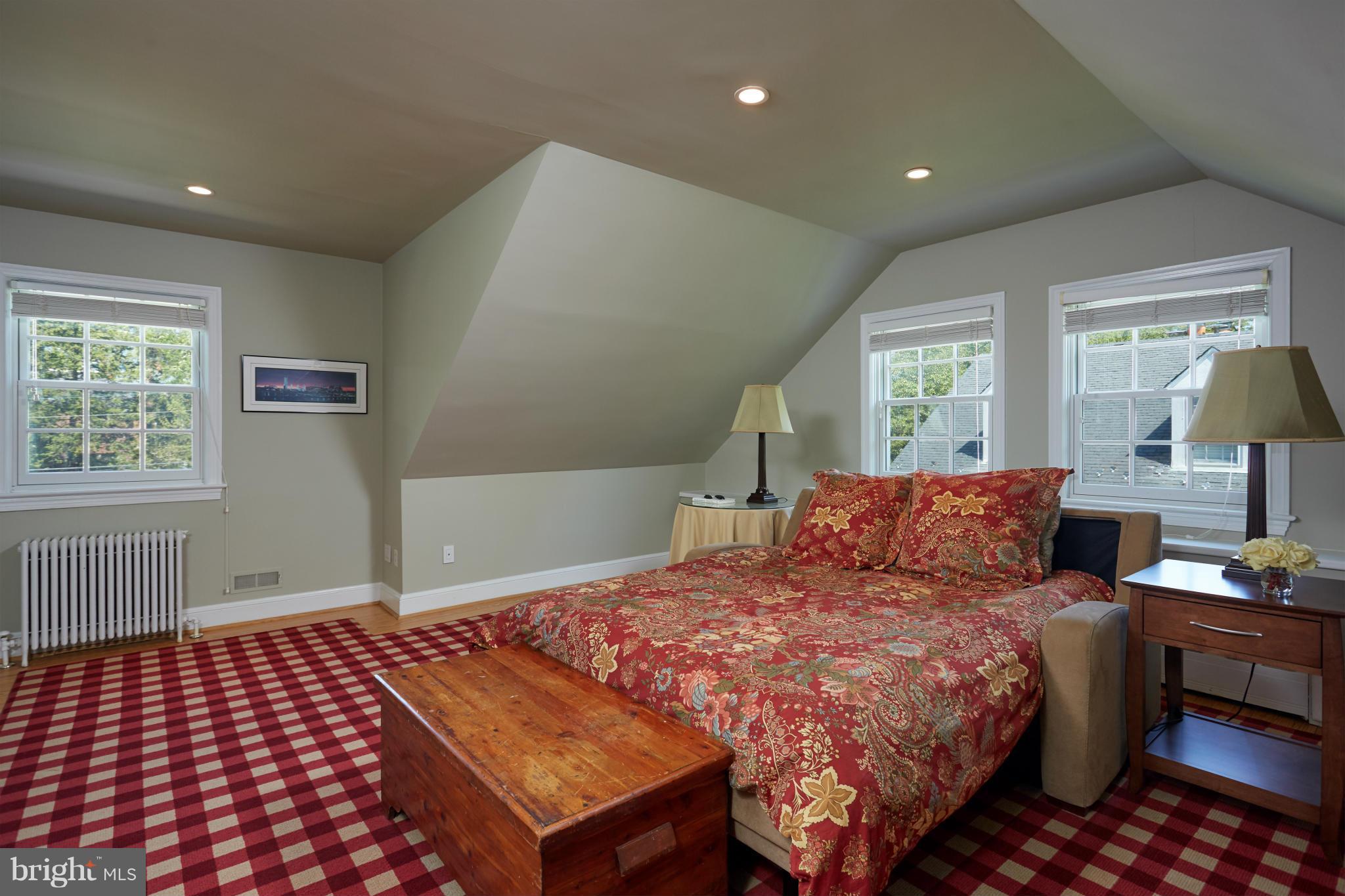 3673 Upton Street Northwest Washington, DC 20008 - Photo 19 of 30 Bedroom