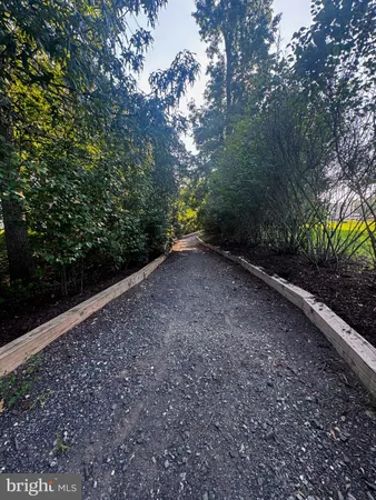 $385,000 | 309 Monroe Point Drive, Colonial Beach, VA 22443