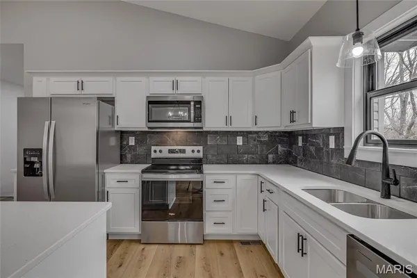 $359,900 | 1774 Stoney Point Road, Bonne Terre, MO 63628