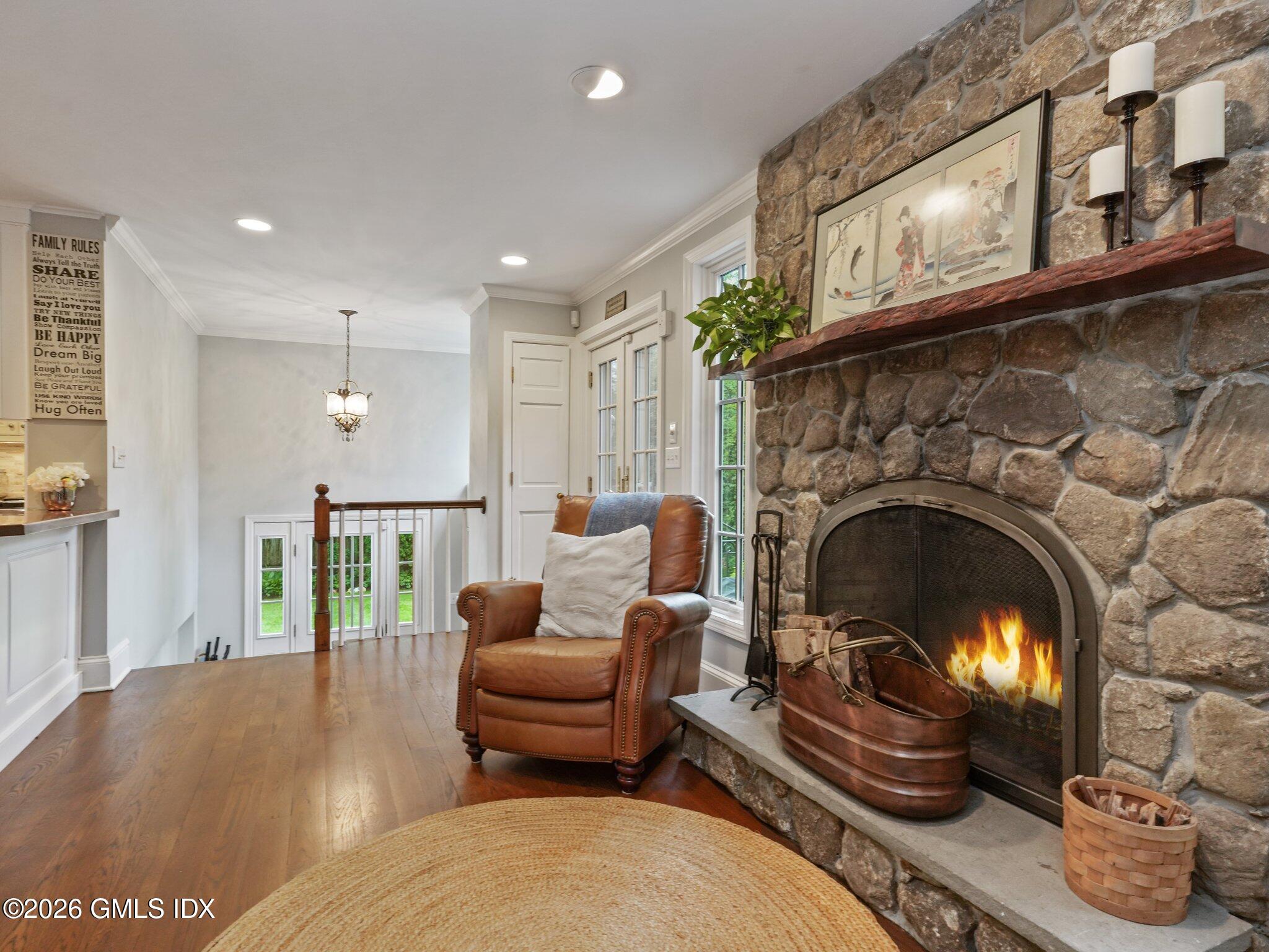 47 Owenoke Way Riverside, CT 06878 - Photo 15 of 42 14-web-or-mls-47-owenoke-way