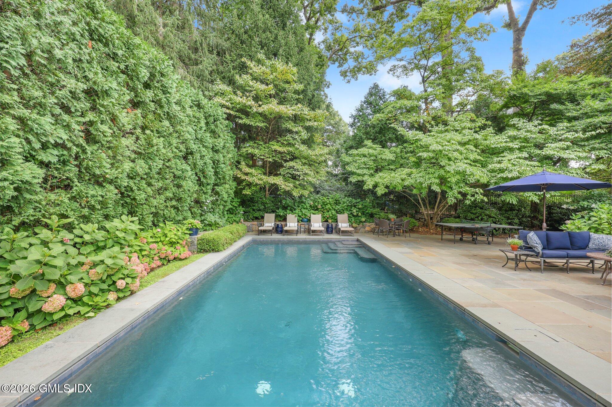 47 Owenoke Way Riverside, CT 06878 - Photo 35 of 42 35-web-or-mls-47-owenoke-way