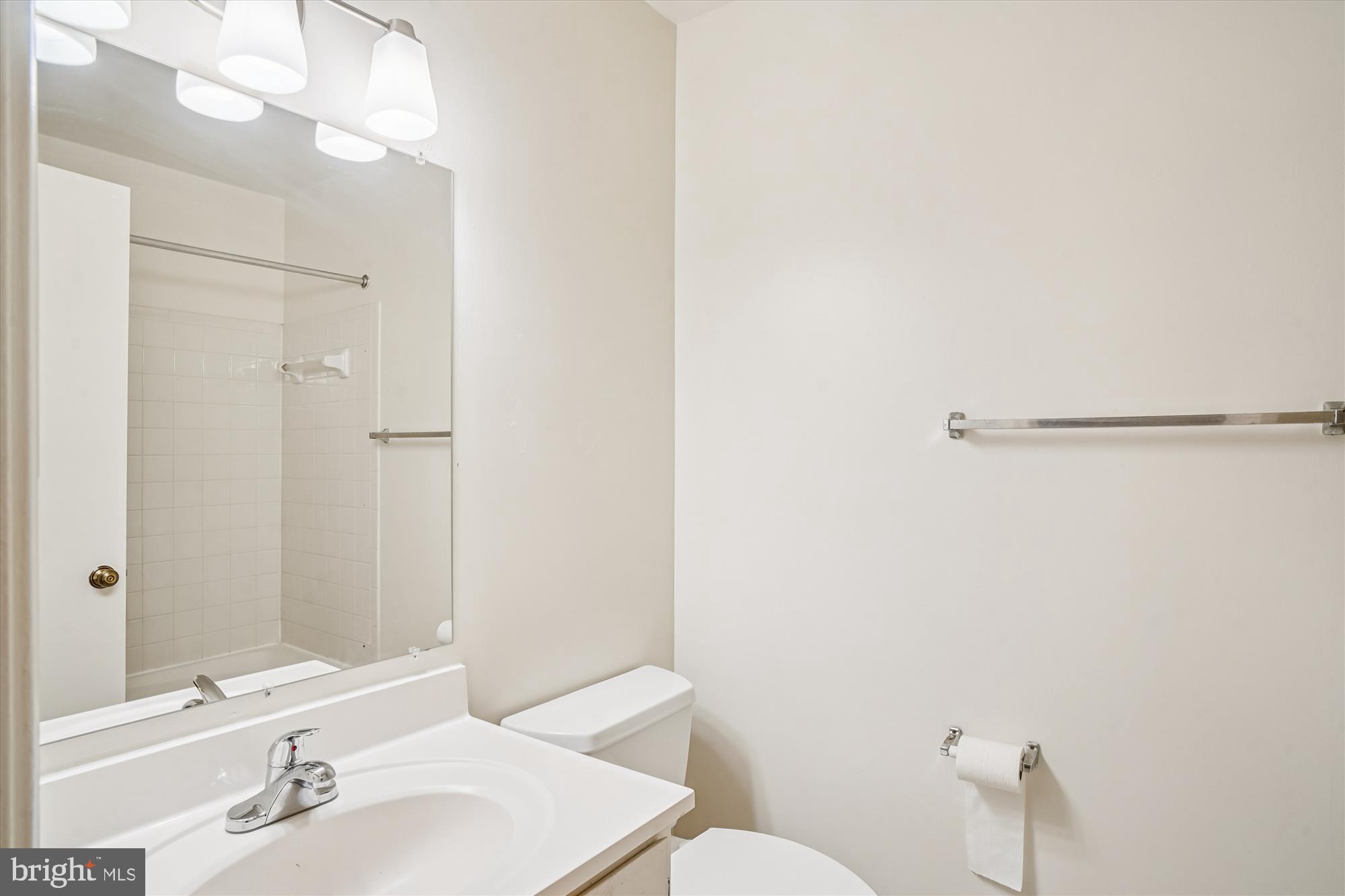 3835 Ferrara Drive Silver Spring, MD 20906 - Photo 29 of 53 Full Bathroom off Hall on Upper Level